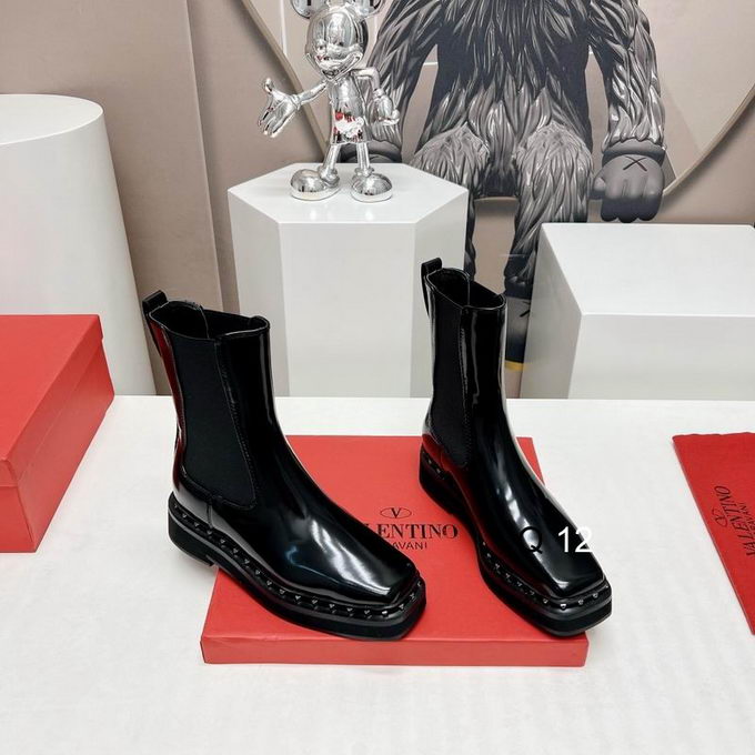 Valentino Boots Wmns ID:20231205-244